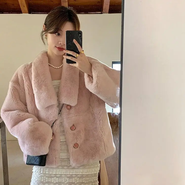 Autumn Winter Fashion Warm Faux Fur Coat Women Elegant Sweet Turn Down Collar Plush Jacket Korean Casual Outerwear 240829