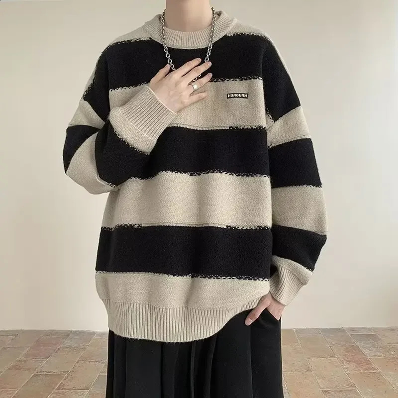 Stripe Splicing Mens Sweater Round Neck Deer Plush Knitted Top Pullover Casual Base Lazy Sweater For Men Style 240829