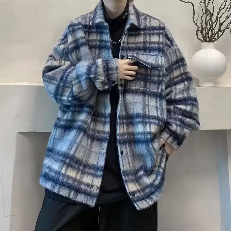 Veste à carreaux d'automne printemps pour hommes de style coréen tweed mode en liberté streetwear niche couple chemise décontractée la longueur d