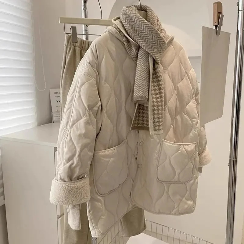 Tempéra d'épissage de parka d'hiver pour femmes Mode Down Cotton Veste en coton Ladies manteau veste féminine