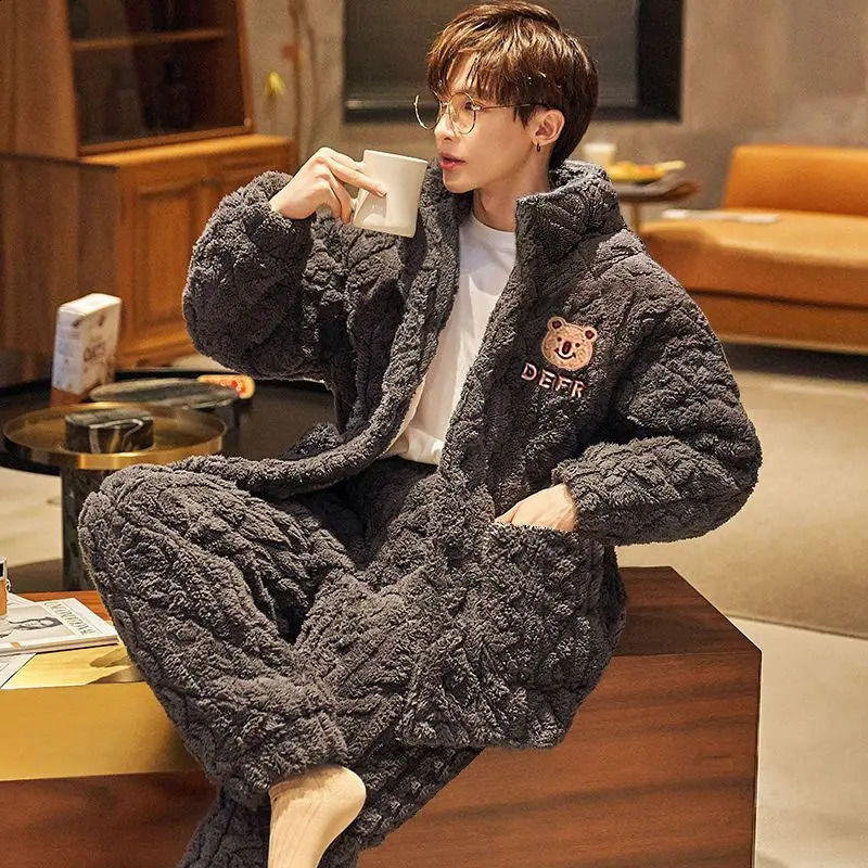 Mens autumn and winter sleepwear three-layer thick laminated cotton sleepwear coral velvet warm sleepwear casual loose sleepwear set 240830