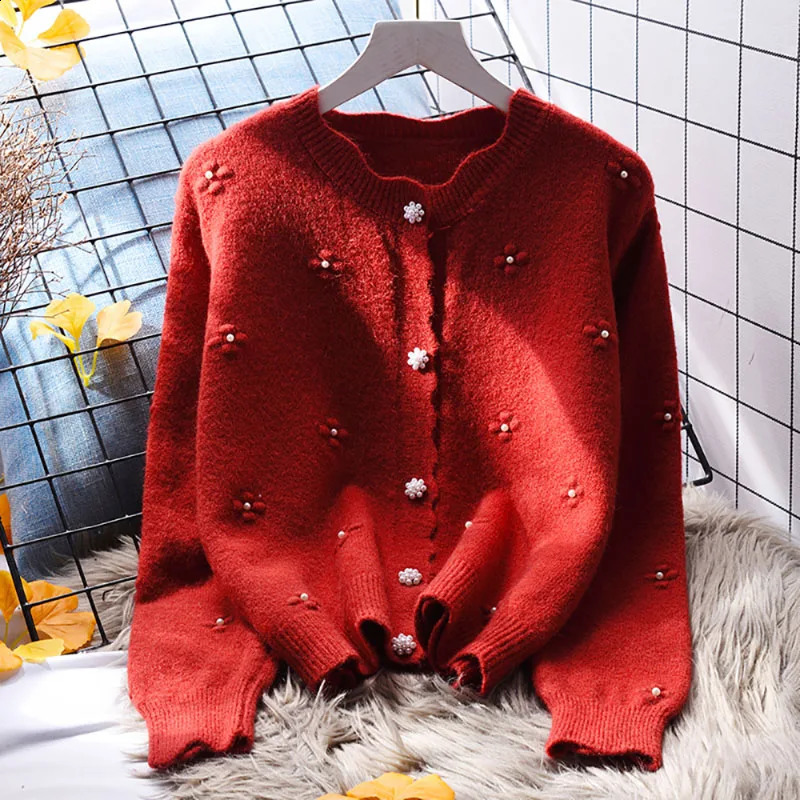 Red Texture Casual Warm Knit Cardigan Beaded Christmas Style Sweater Coat Women Loose Thicken Korean Fashion Pop Short Sweater 240830
