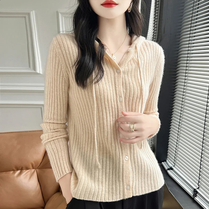 100% Wool Hooded Cardigan Sweater Women Fashion Solid Color Long Sleeve Top Autumn Winter Knit Female Fashion Slim Warm Jacket 240830