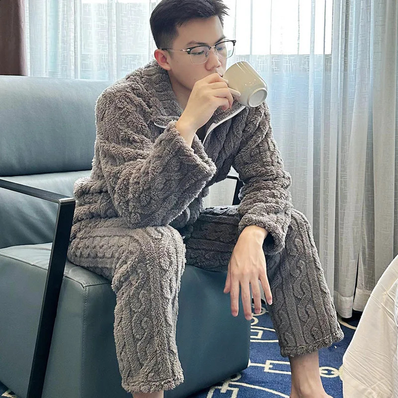 Winter high neck mens sleepwear set thick and warm sleepwear high neck sleepwear set casual home wear 240830
