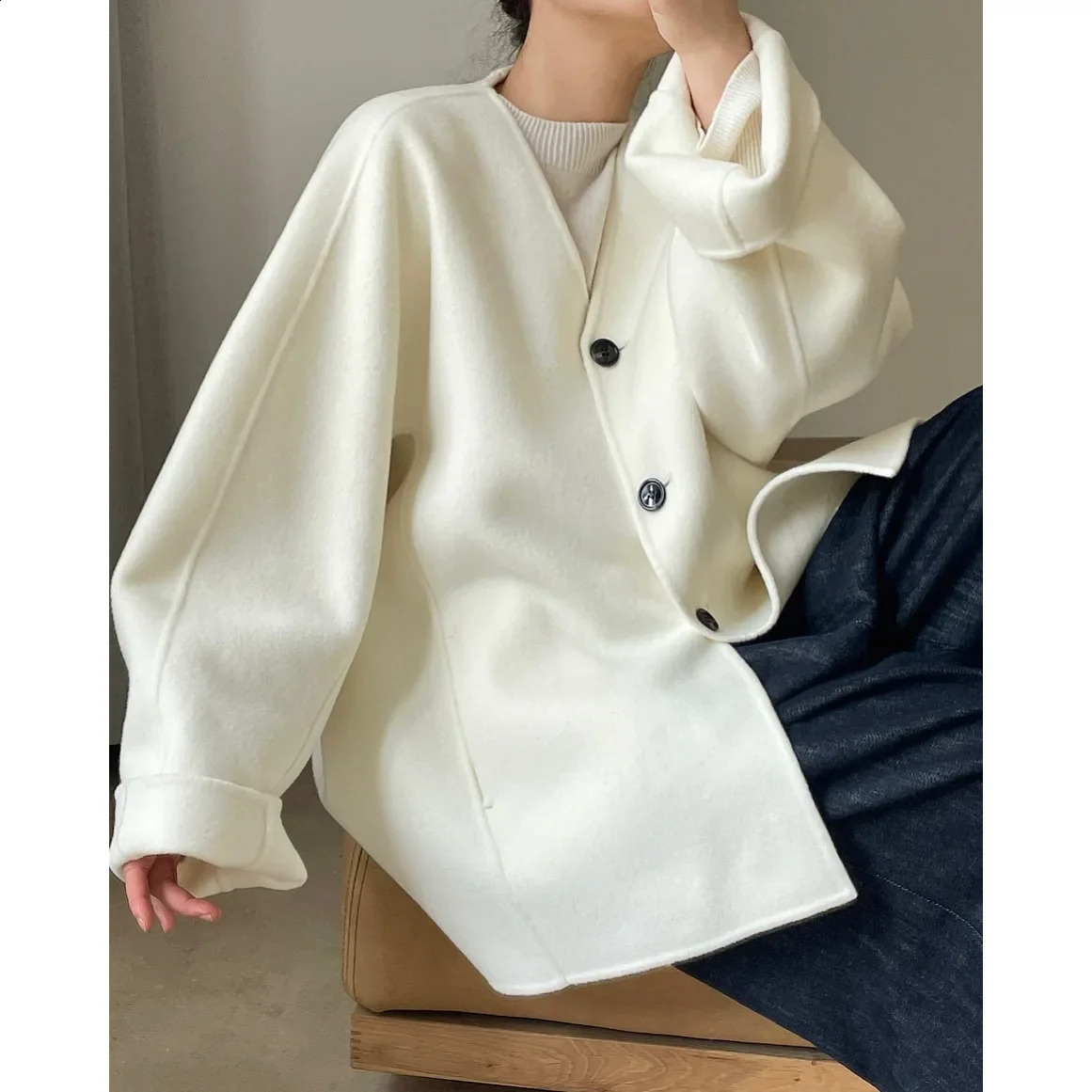 Winter Korean Style High Quality Slimming Doublesided Woolen Coat Jacket For Women Vneck Fit Versatile Effect 240830