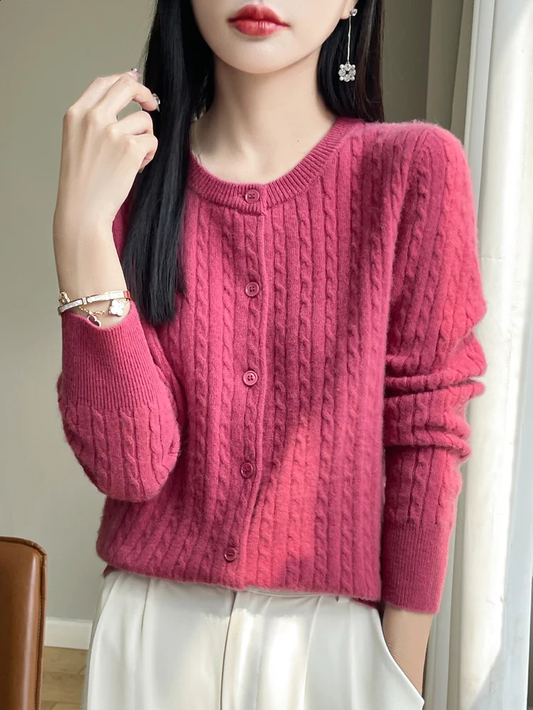 Automne Winter Femmes 100% Pull en laine mérinos O-cou bouton torsadé Cardigan Bases Casual Basics Cashmere Top 240830