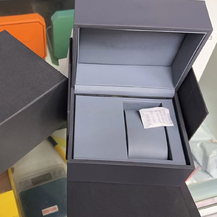 Coffret cadeau étanche saphir verre bijoux anniversaire sac à main montre bracelet en caoutchouc tournevis outil sacs d'emballage boîtes de range
