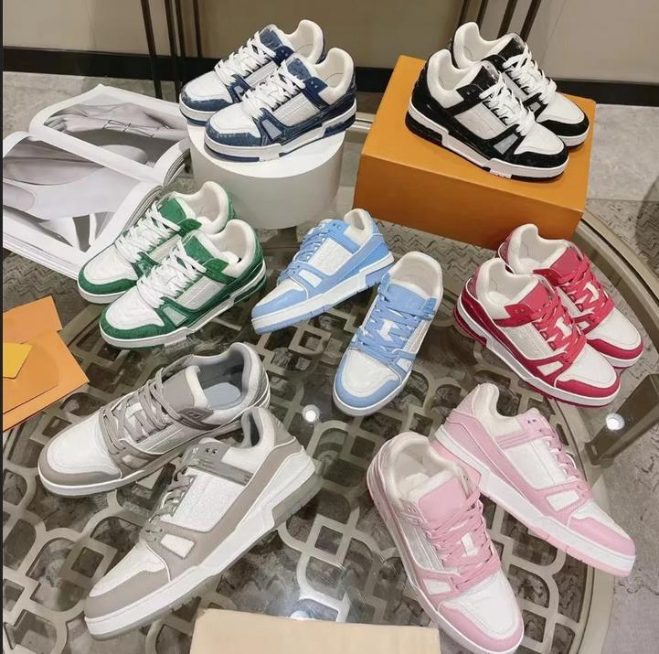 2024 fashion printing lovers Luxury casual skate shoes designer White sneakers mens women low cut platform classic black white grey trainers 36-4