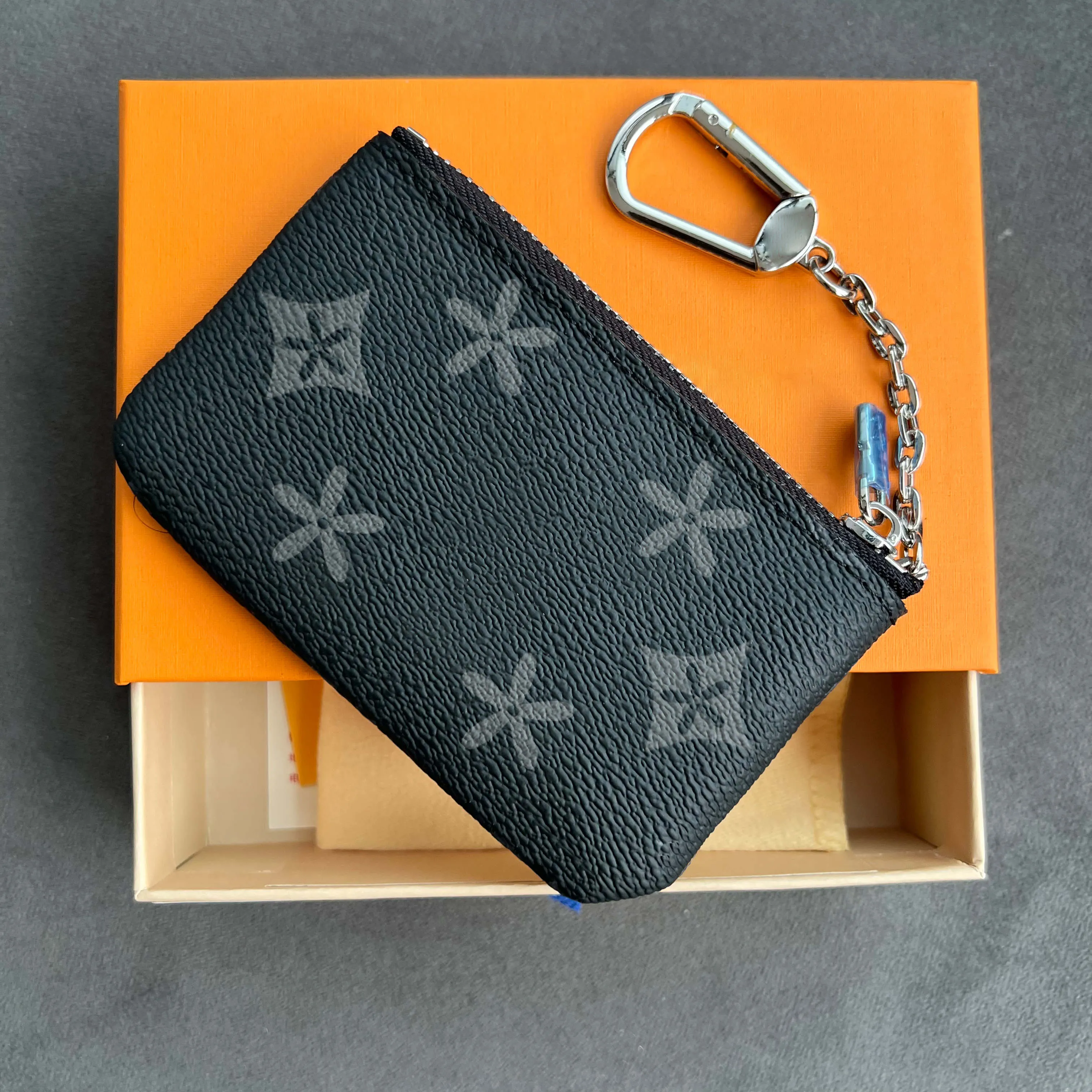 Designers luxurys Purses KEY POUCH POCHETTE CLES Women Mens Key Ring Credit Card Holder Coin Purses Mini Wallet Bag-image-947256156