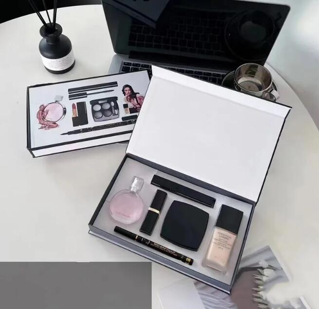 2024 Vente de coffret cadeau de maquillage 3 en 1 Parfum Cosmétiques Collection de cadeaux de vacances Mascara imperméable Eyeliner Cosmétique Ro