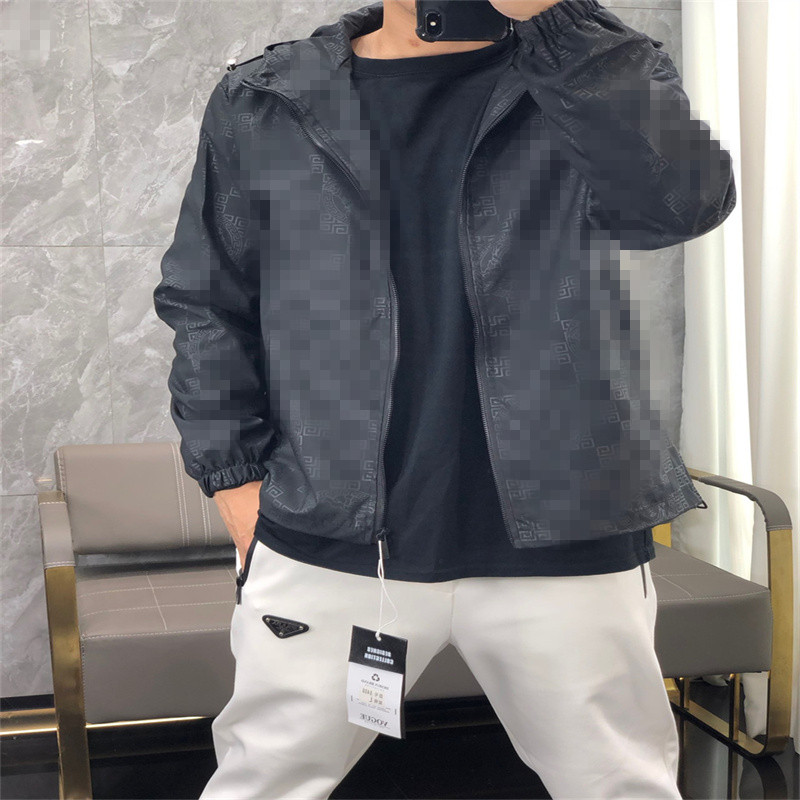 2024 nouvelle veste imprimée brodée rétro version coréenne pour hommes de la tendance col montant mince couture rayée haut décontracté uniforme d