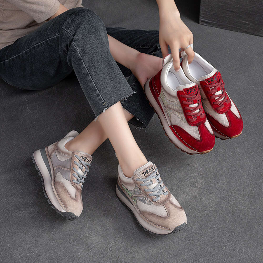 Sports Shanghai Automne / hiver Nouveau Jiegong Style Single Front Lacet Up Colored Diamond Trendy Top Layer Cachers Cas Casual Womens Chaussures 19867 10856