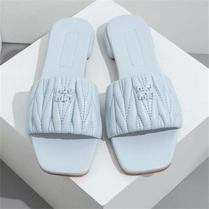 Designer Womens Sandals Summer Slippers Beach Slide Leather Flip Flops Flat Heels Ladies Sandal Fashion Women Shoes