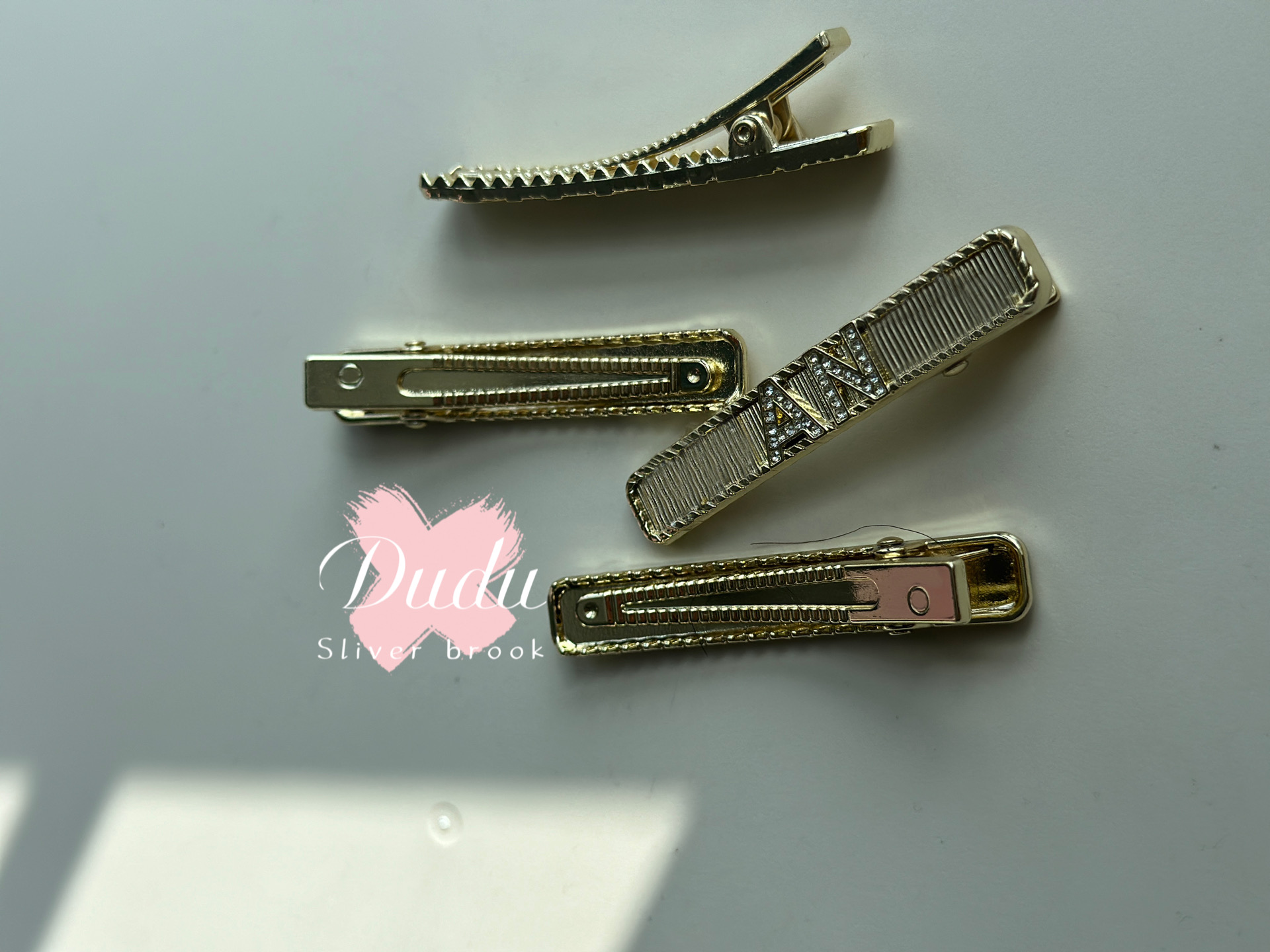 party favor 6.5X1cm hair clips classical rhinestones letter fashion gold color hairclip collection-C stamped backside with paper cards-image-1098145766