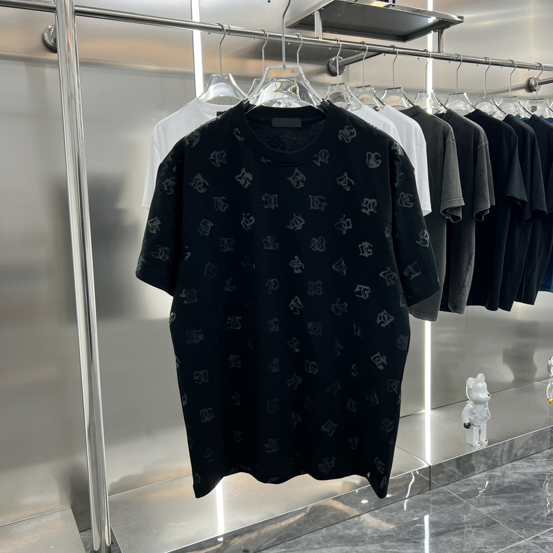 Été Hommes Femmes Designers T-shirts Vêtements Mode Tops Lettres du corps complet Chemise décontractée Vêtements de luxe