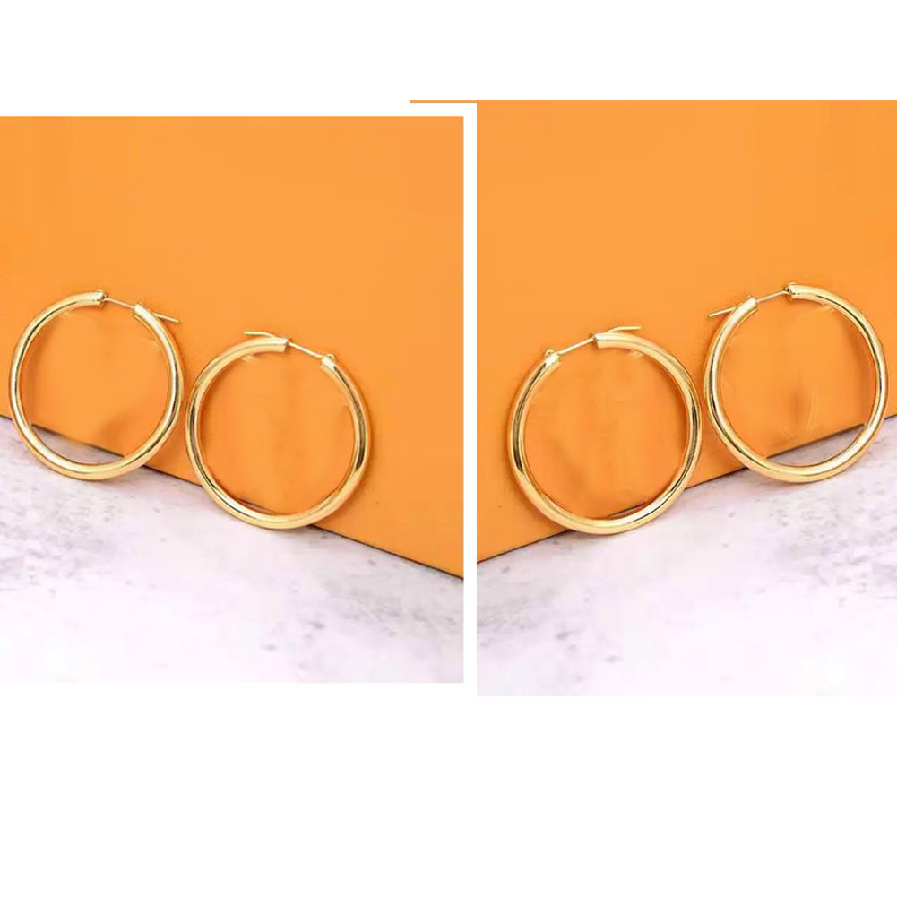 Designer earrings Luxury large gold hoop stud earring holder fashion letter huggie jewelry women 18k stainless steel wedding gifts girls love jew-image-773603048