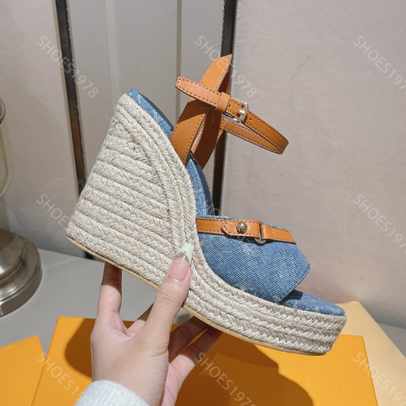 Designers sandales chaussures pour femmes en cuir denim plate-forme patchwork plate-forme de cheville enveloppe 12 cm de chaussures d'usine à tal