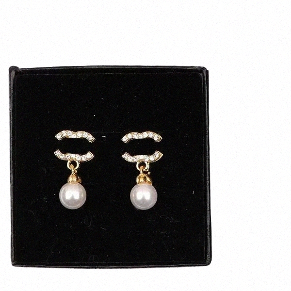 18k Gold Plated Designers Brand Earrings Designer Letter Ear Stud Women Crystal Pearl Geometric Earring for Wedding Party Jewerlry Accories ER000-image-953972261