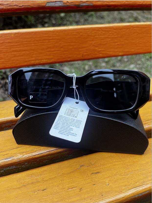 High quality manufacturer selling men's designer sunglasses Outdoor Sunglasses Fashion classic women's sunglasses Mixed color Triangle Bra