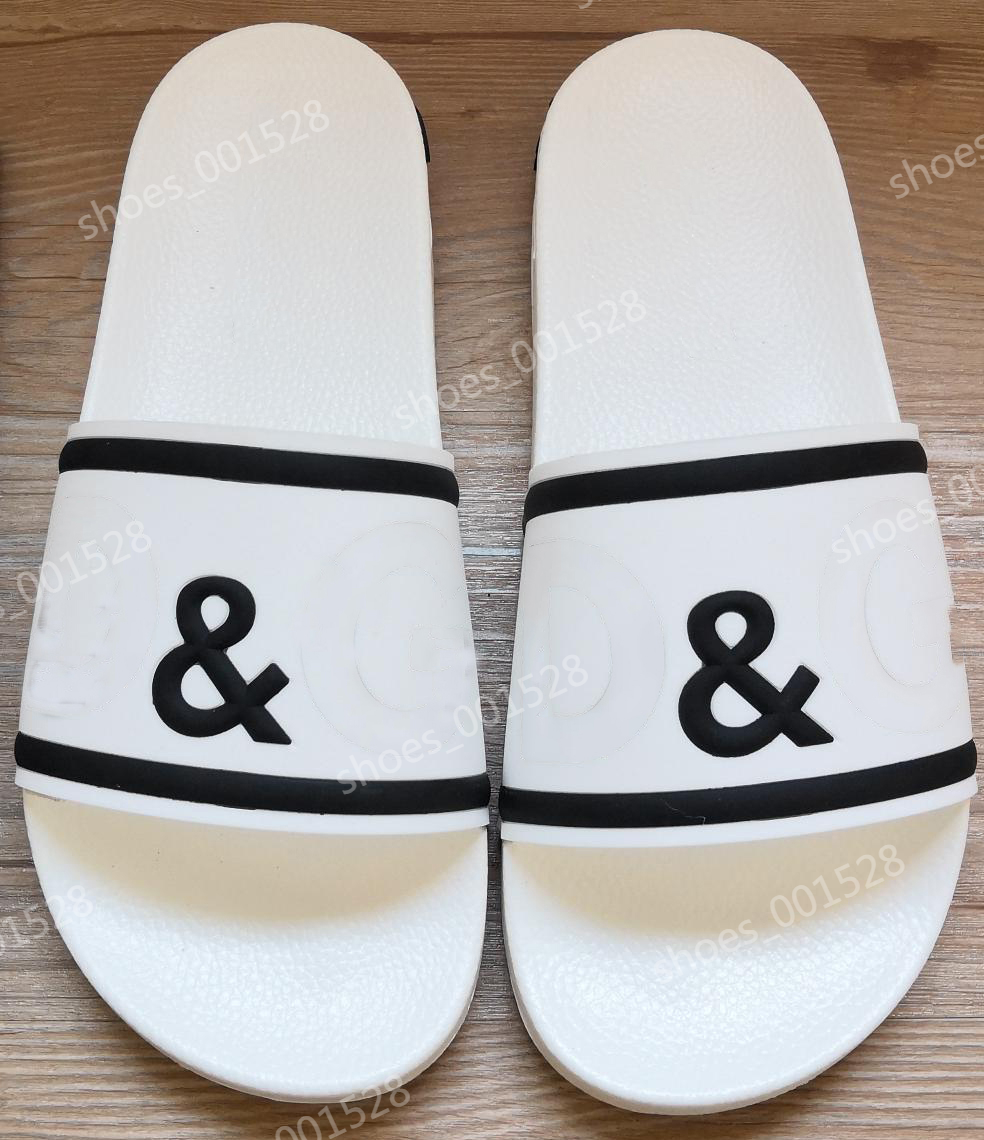 Ladies Slipper rubber Mules Waterfront slides Designer Shoes pool Luxury Slide Summer Wide Flat Slippery Home Shoes Flip Flops Causal Slippers Ba-image-954157444