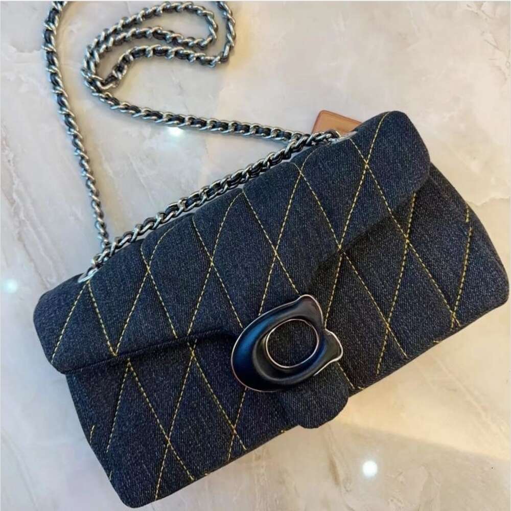 Sacs à bandouliers Madison Sac à bandoulière Agneaux Laine sacs à main en laine Totes Fashion Femmes Flip Hasp Shopping Square Luxury Multicolor