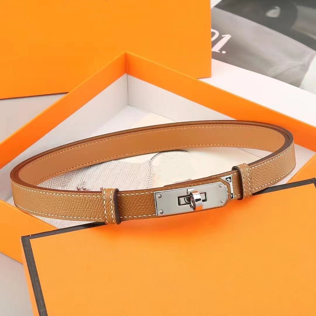 Designer Belt Woman Ceinture Luxe All-match Simple with Skirt Dress Suit Pants Tucked Waist Belt for Womens Belt 2.0cm Locking Buckle Tight Belts 