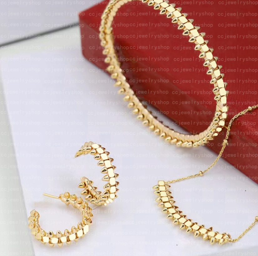 New high quality luxury designer charm jewelry with diamond fashion charm bracelet necklace earrings for women fashion jewelry charm jewelry-image-956099917