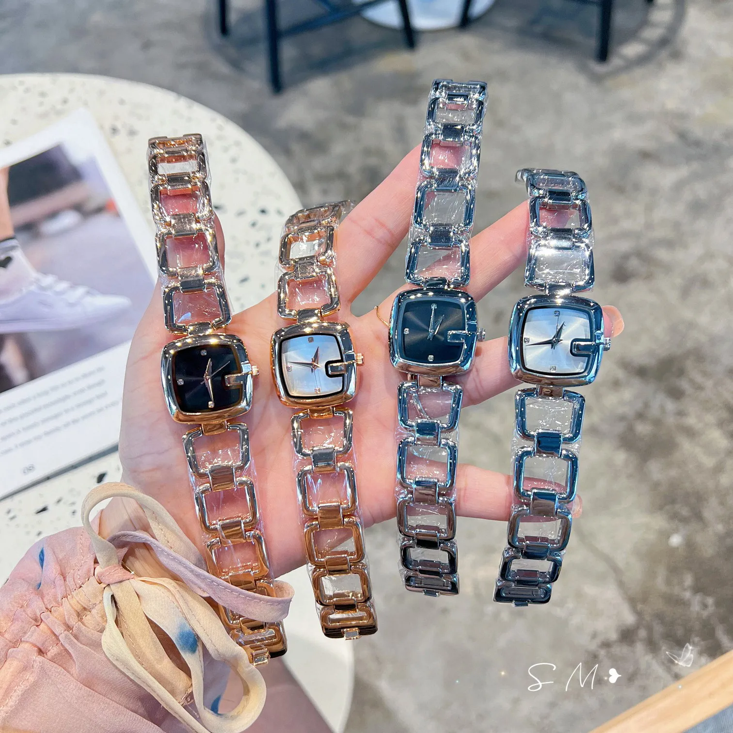 classic elegant designer watch High Quality womens Automatic quartz fashion simple Watches 30mm square Full Stainless steels Women gold silver Wr