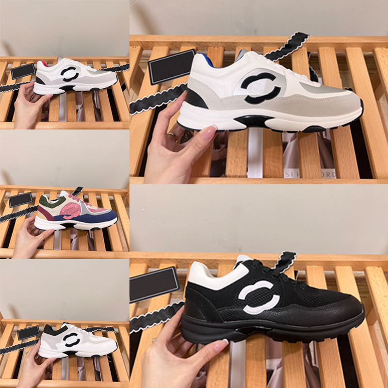 2024 Designer de luxe pour femmes chaussures décontractées femmes entraîneurs de mode en cuir baskets extérieurs jogging marche 35-42
