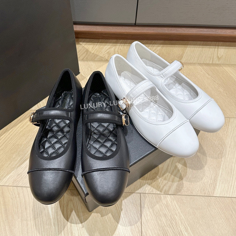 Top de qualité mouton Mary Jane Ballet Flats avec une sangle Mandons à plat chaussures de robe de luxe Chaussures de vacances pour femmes chaussu