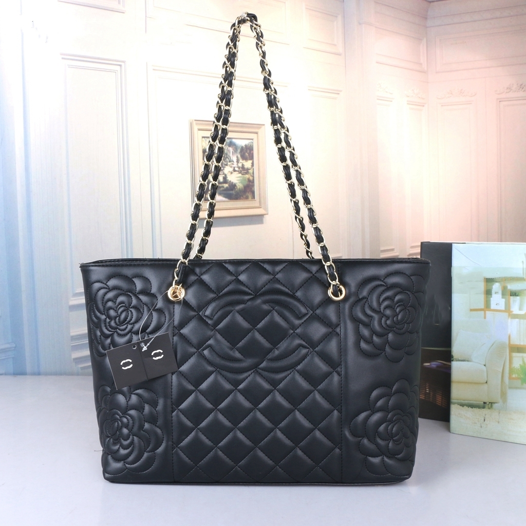 Luxury designer handbag nylon messenger bag classic three piece suit shoulder wallet fashion retro Messenger wholesale price Male Camera bag leat-image-972142867