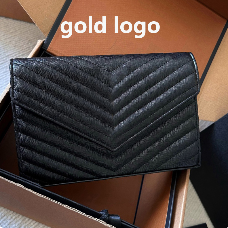 Mignon 10a Sacs de créateurs de luxe Smooth Leather Fashion Classic Wallet Square pour femmes Sac à main de voyage Brand Metal Sac à épaule Sacs