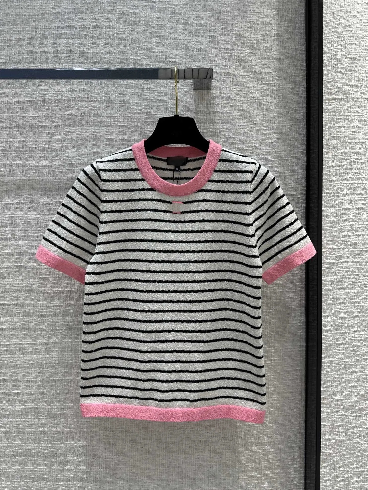 2024 New Spring Summer Runway Sweaters O Neck Short Sleeve High End Jacquard Pullover Womens Designer Tops X240821