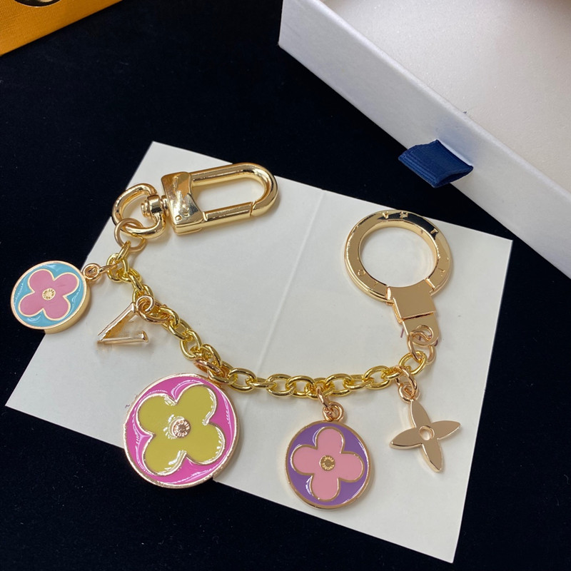 Avec boîte sac porte-clés accessoires pièces pendentif sac à main porte-clés femme fleur cristal célèbre sur Internet accessoire voiture haut de