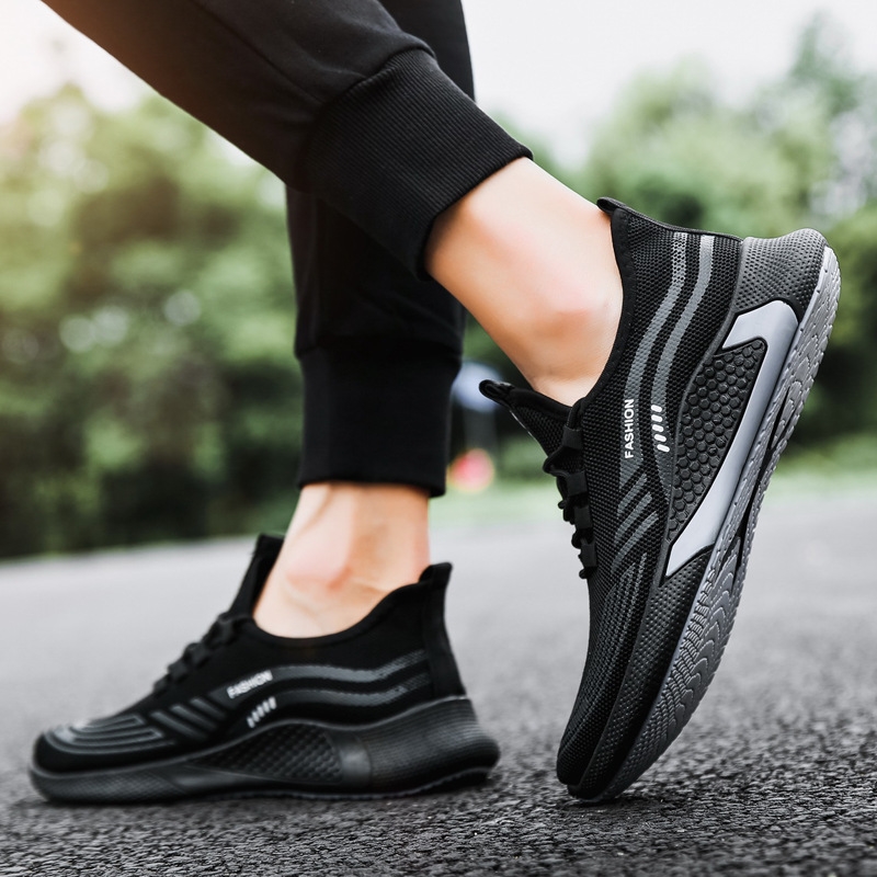 Summer new soft sole wear-resistant and anti slip round toe casual sports versatile student running shoes