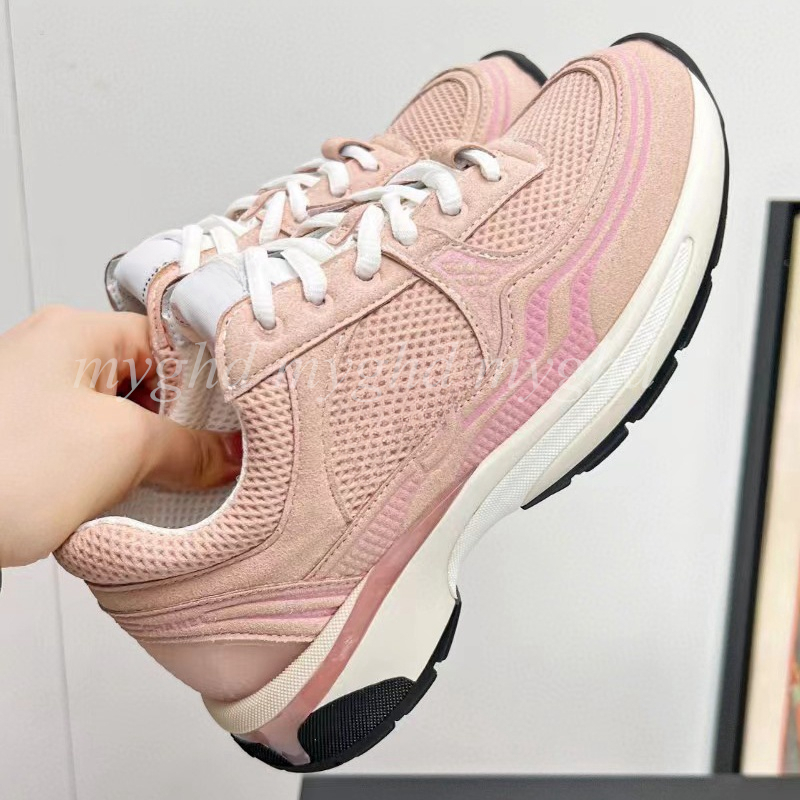 Top Premium Quality Women Casual Sports Shoes Fashion Sneakers Size EUR 35-40 27125-image-974275435