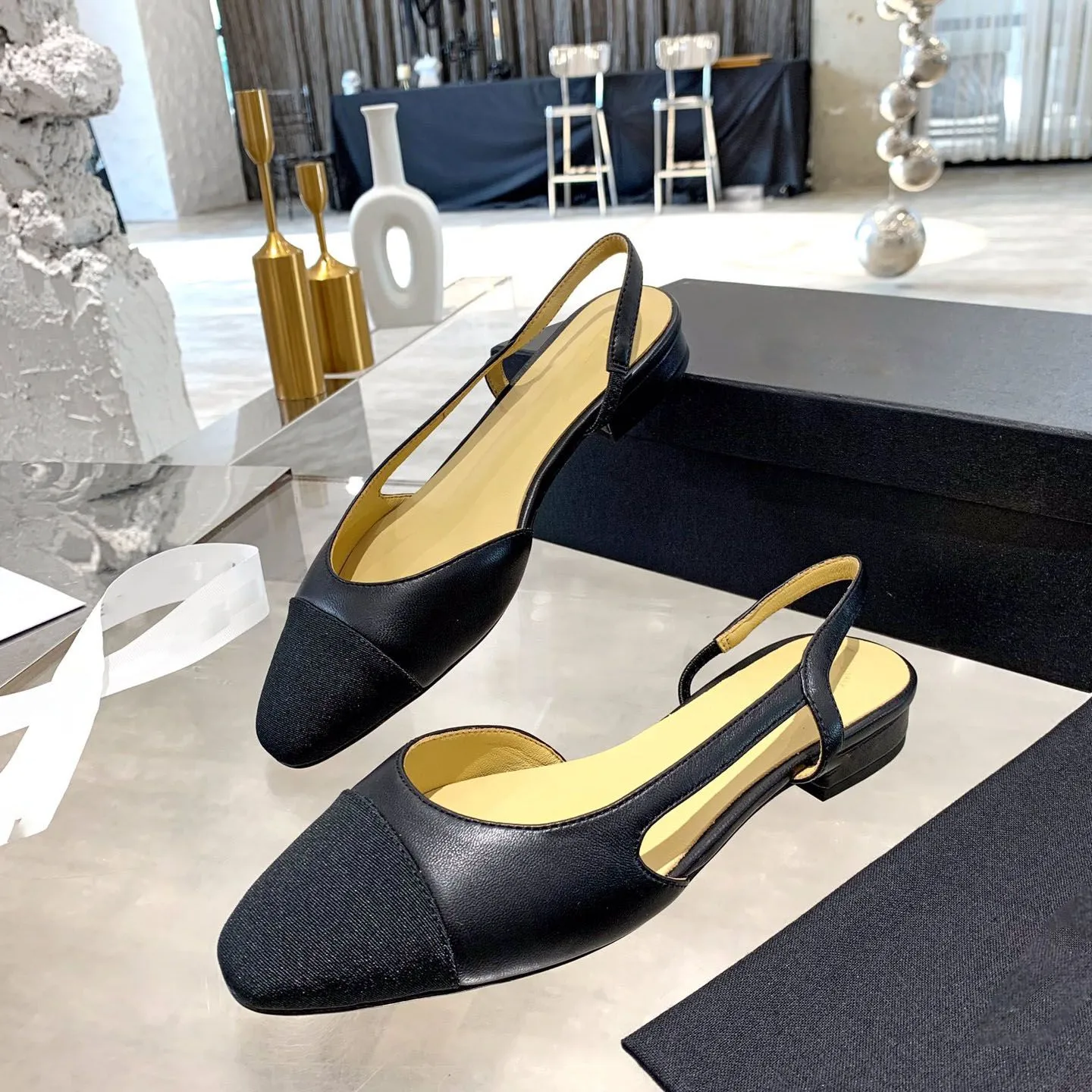 Classic Brand Designer Luxury Sandals Slingback heels Women's Summer chunky block Heels Fashion Round Toe Office Shoes Genuine Leather Women