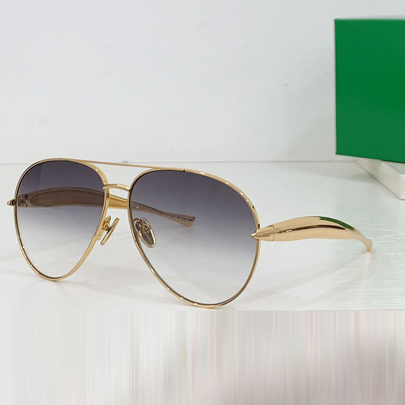 Luxury Mens and Womens designer sunglasses, classic brand fashion design sunglasses, sun protection radiation, top-notch sunglasses-image-974199855