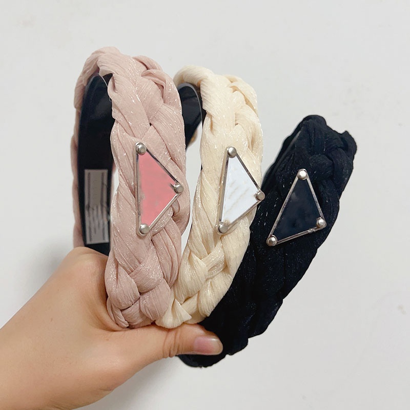 Retro Style Designer Inverted Triangle Letter Headbands Leather Knit Hair bands For Girl Brand Elastic P-Letter Headband Head Wrap Hair Accessory-image-944464447