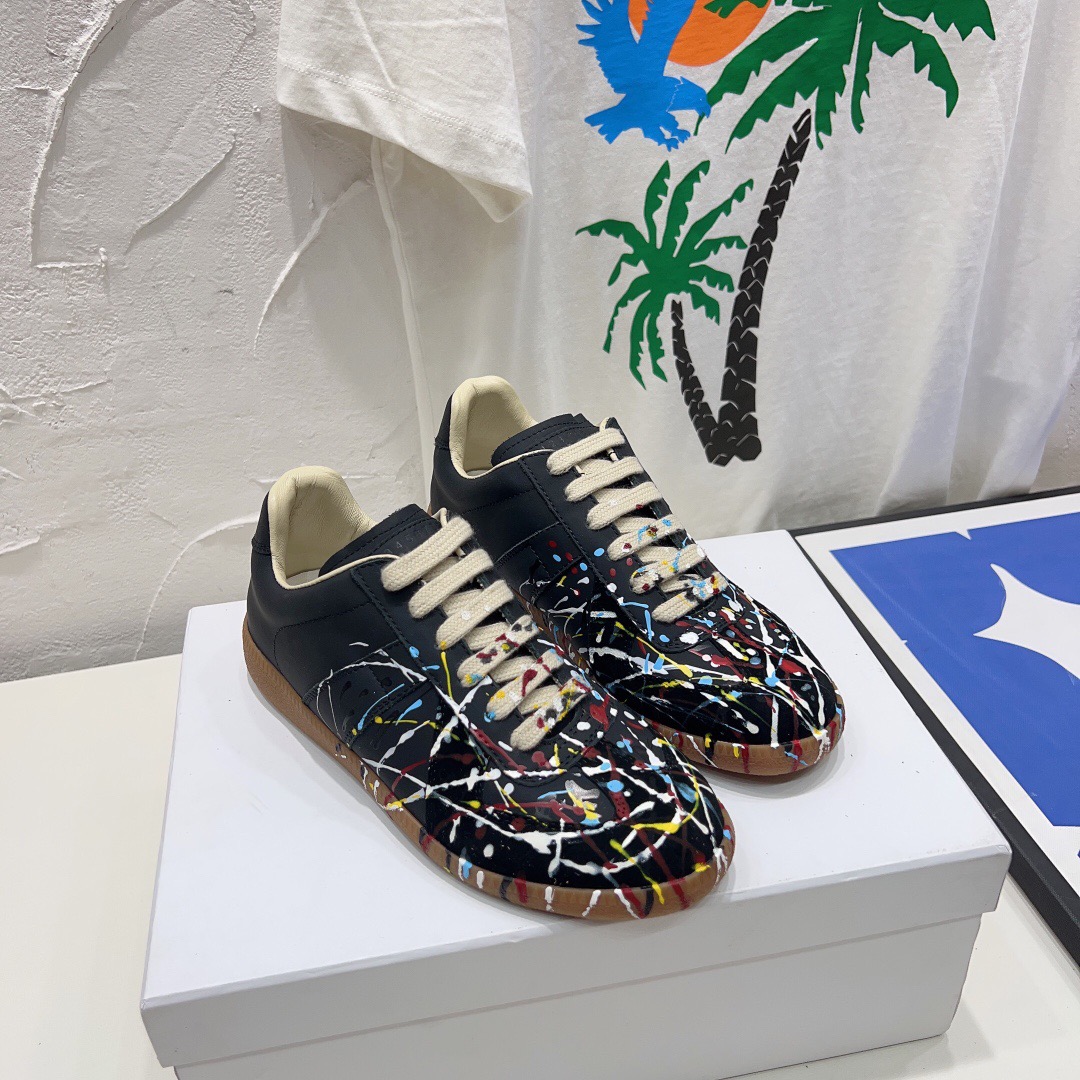 Luxury designer shoes women sneakers casual shoes designer women man running shoes womans mens sneakers Flat foam classic shoes trainer outdoor shoe