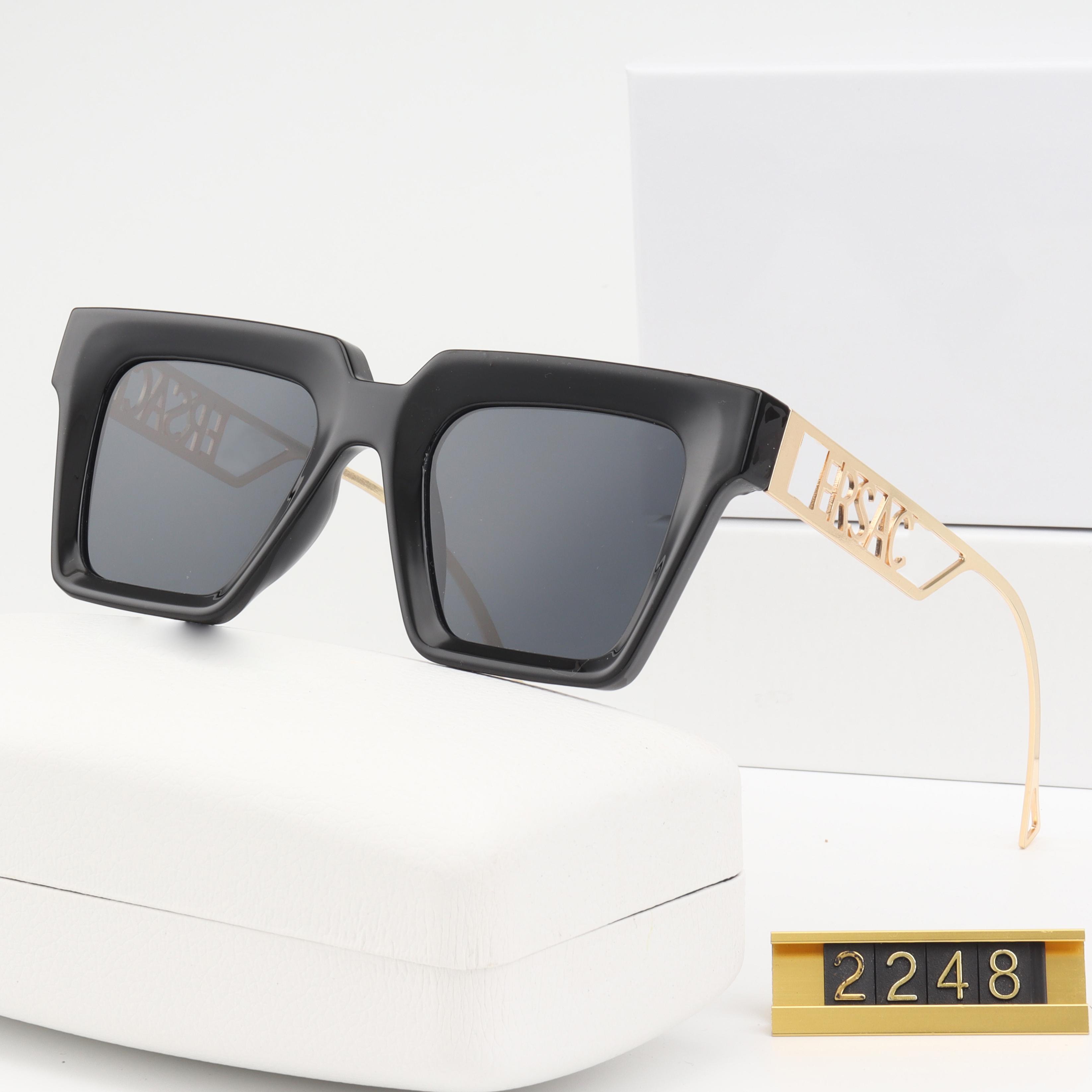 Mens Designer Sunglasses Polarized Sunglasses for Women Letter Metal Legs Sunglass Goggle Adumbral Casual Eyeglasses Hundred Take UV400-image-976158919