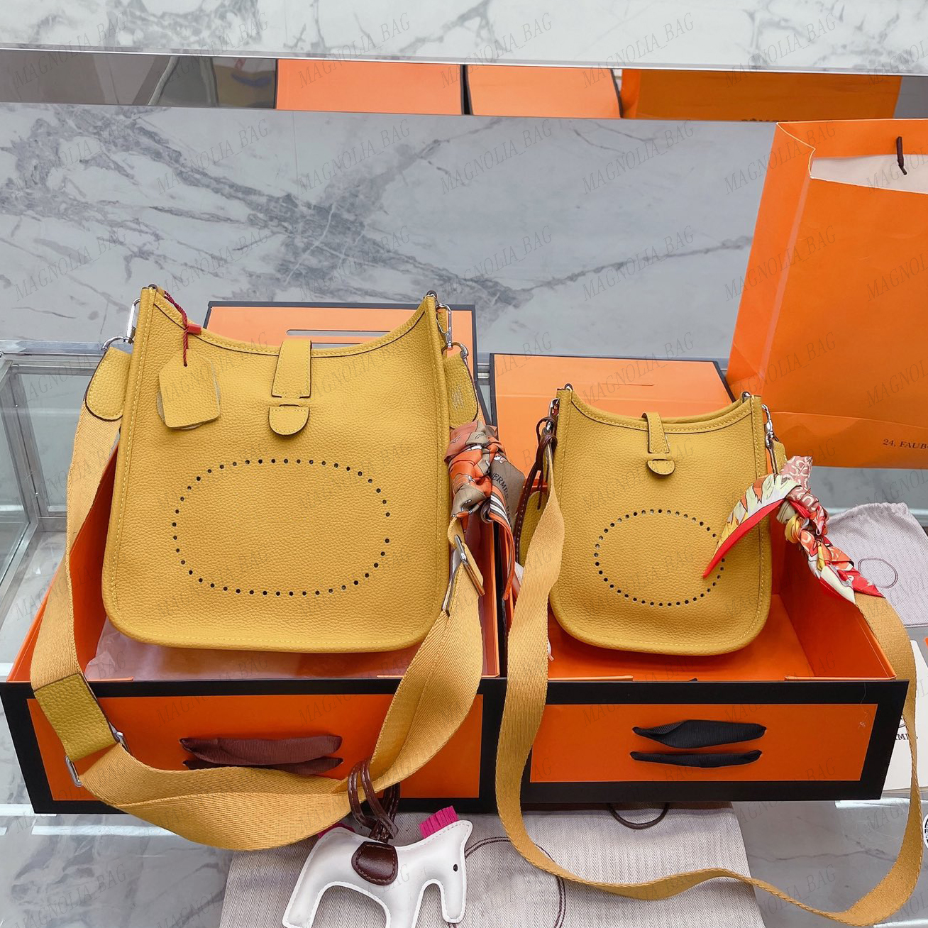 10A Cowhide Crossbody Womens Designer Shoulder Bags Purses Hasp Free Scarfs Brand Hollow Out Letter Bag with Box-image-976652144