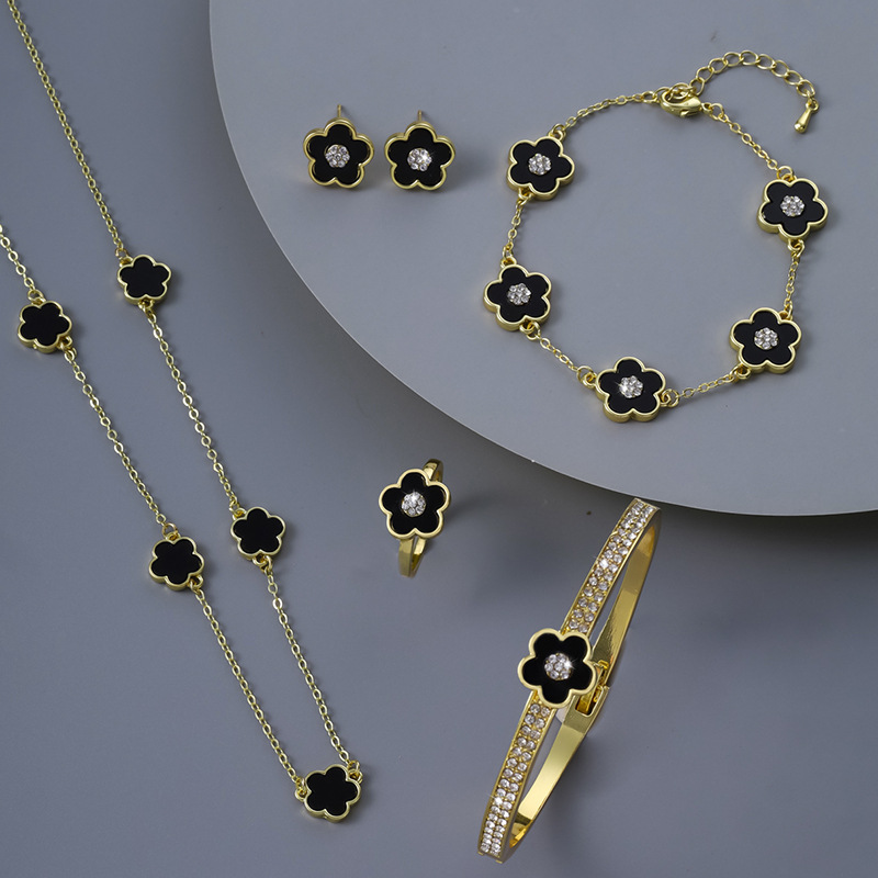 Fashion Clover Flower Necklace Bracelet Gold Plated Jewelry Set Earrings Ring for Women-image-976631631