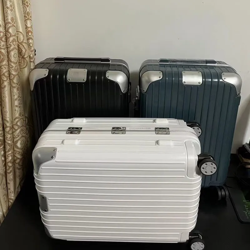 2024 Designer luxury suitcase Large capacity foreign trade aluminum frame password suitcase Hybrid20 boarding case Ultra-light trolle case-image-976951405