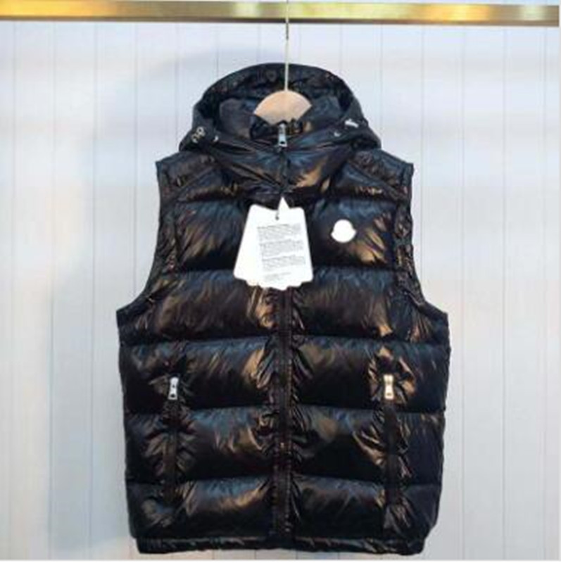 2025 Mens Gilet Designer Vest Womens Embroidery Badge Top Heat Down Waistcoat Design For Man Bodywarmer Puffer Jacket Woman Outwear Fashion Winter S