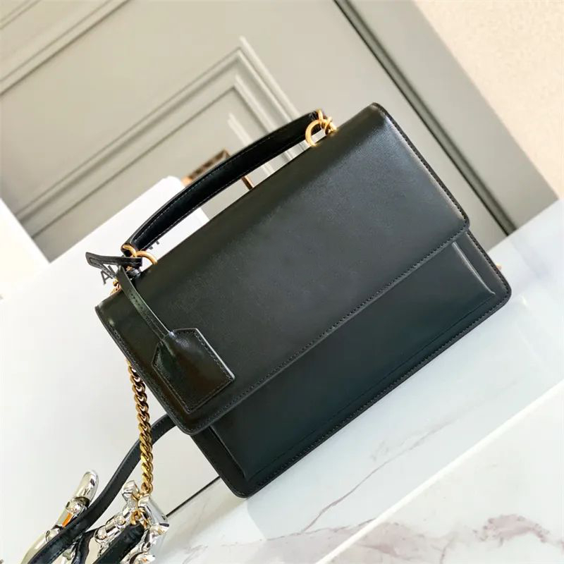 Classic flap Luxury handbag crossbody Messenger bag Purse Girl mens gold chain satchel Clutch baguette Even Designer Bag for woman leather tote makeup Shoulder bags 