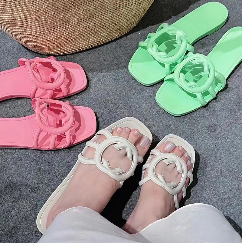 Designer Slide Woman Rubber Sandal Flat Slipper Cut-out Mule Pool Comfort Slides House Flip Flops Summer Beach Slider 