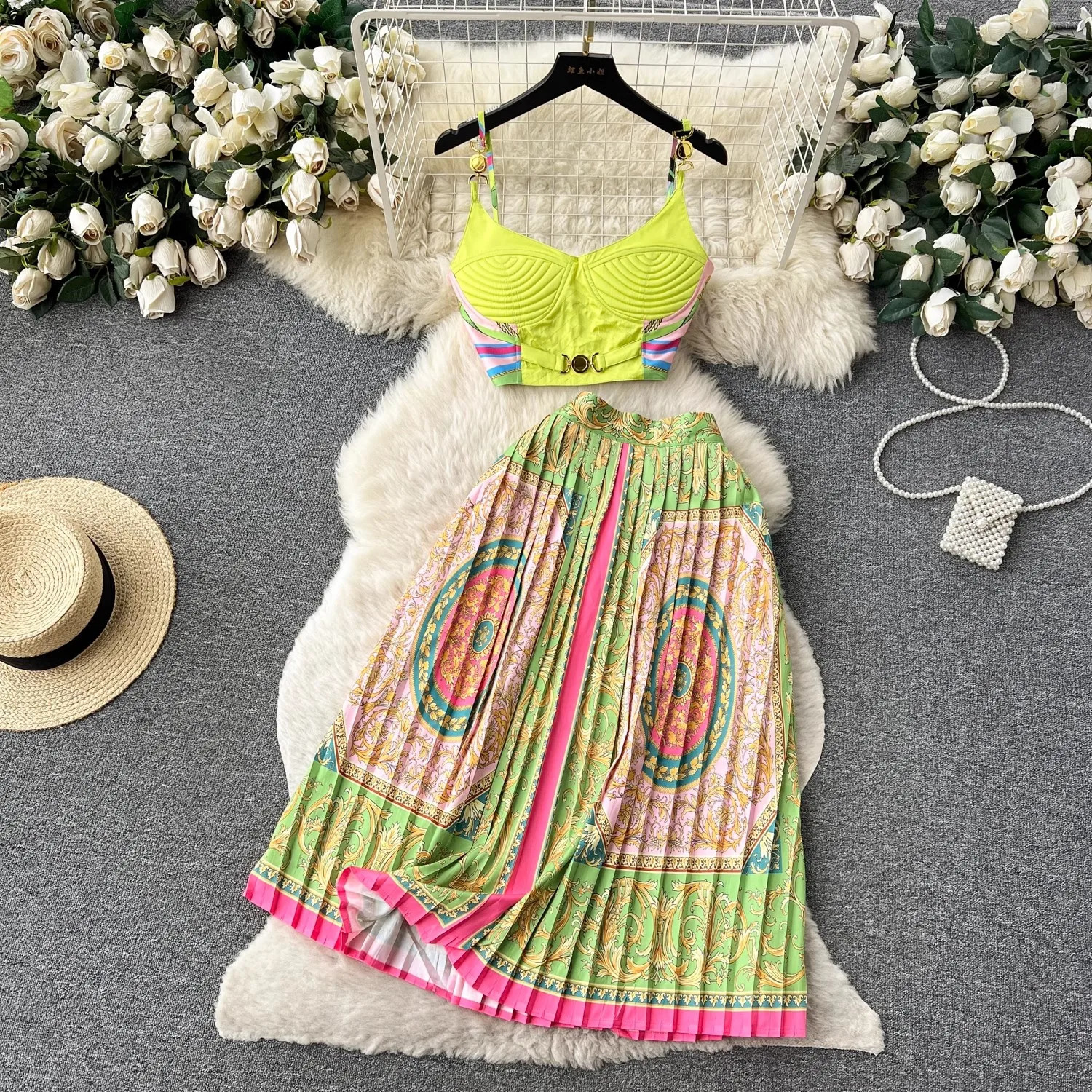 Summer Holiday Sexy Baroque Chain Two Piece Set Womens Simple Metal Buckle Spaghetti Strap Crop Top Pleated Midi Skirt Suit 240518