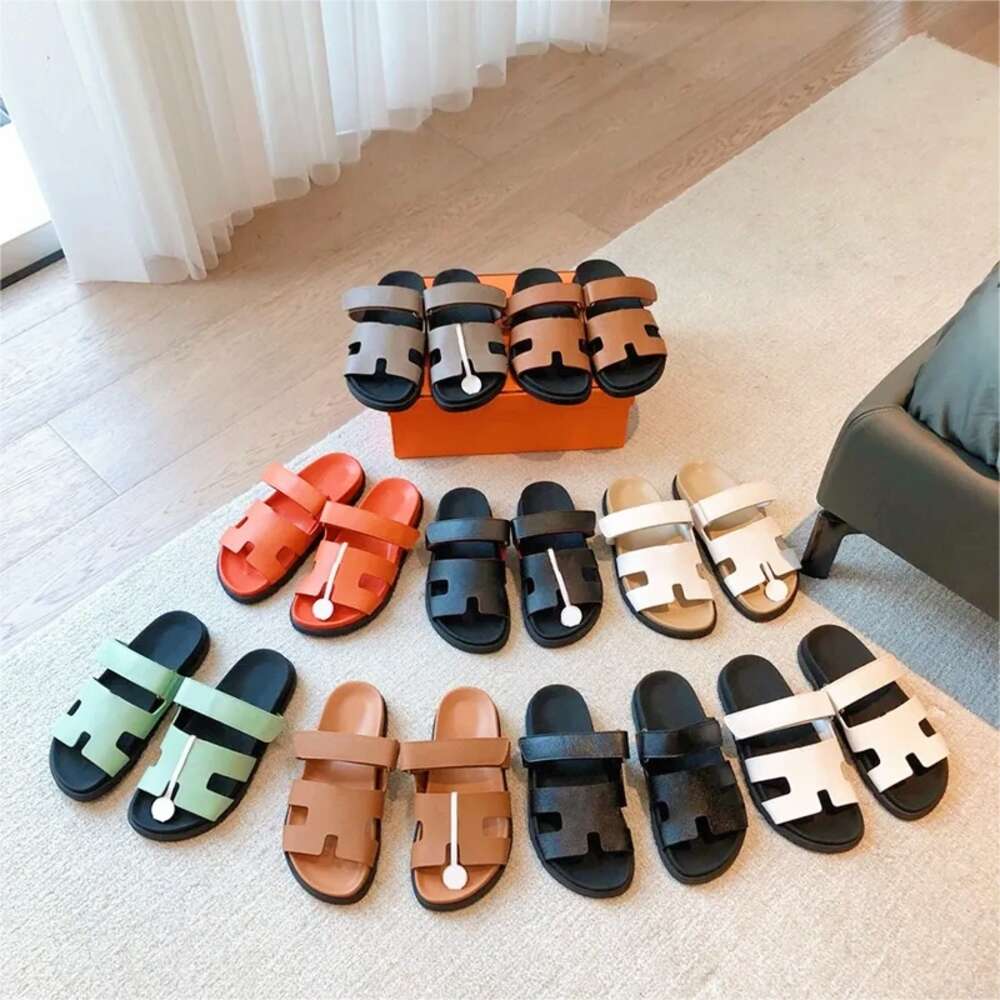 Designer Sliders Slippers Summer Chypre Sandal Flip Flops Flat Sandals Beach Comfort Calfskin Leather Natural Suede Goatskin in Brown Black for Women's and Men's 