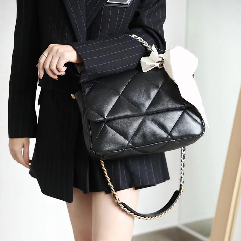 20A Mirror Quality Medium Designer Handbag 30CM Shoulder Bag Designer Women Crossbody Designer Bag Women Lambskin Bag Flap Bag With Box C018 